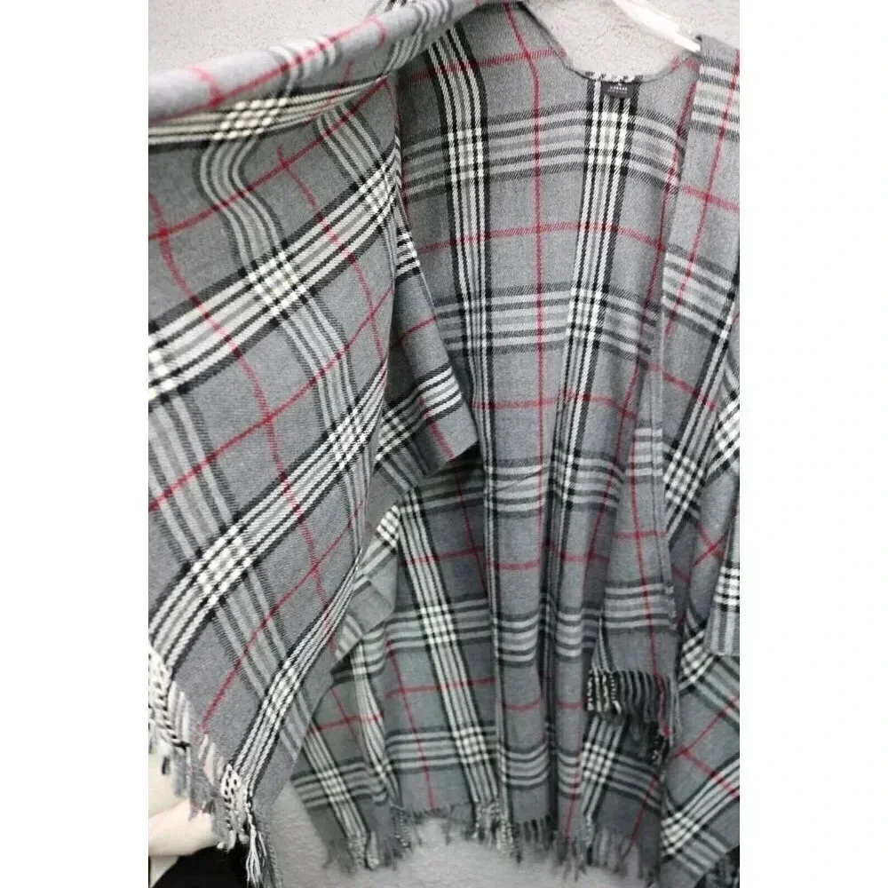 V. Fraas Women's Ruona Gray & Red Plaid Fringed Wrap-Poncho-One Size